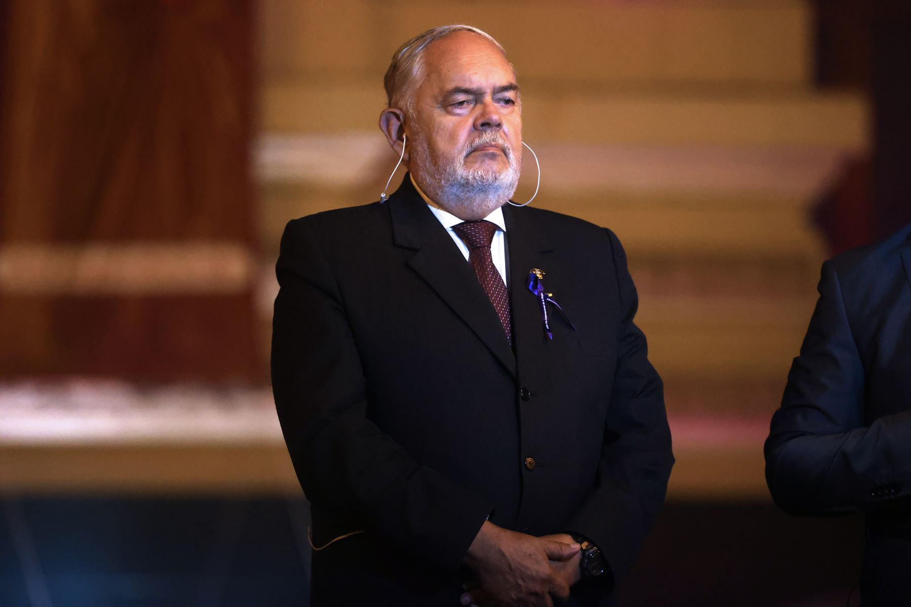 Es falsa la versión de Jorge Montoya acerca de que siempre votó en contra de autorizar viajes al exterior de Dina Boluarte 