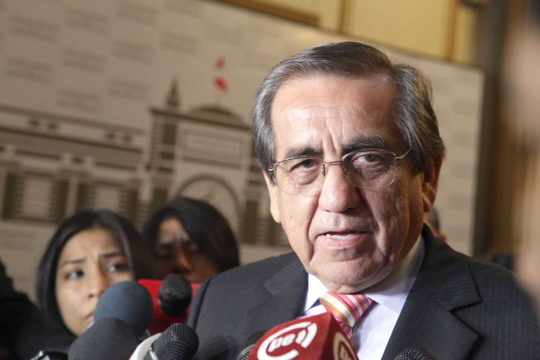 Es falsa la versión de Del Castillo acerca de que Patricia Benavides fue retirada de la Fiscalía sin un proceso disciplinario