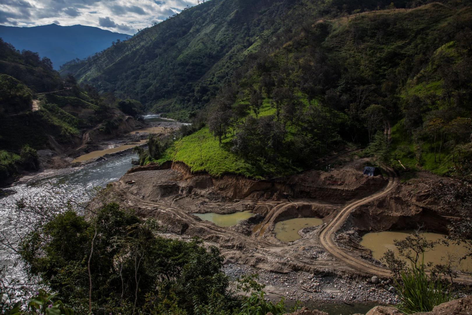 AMENAZA. La minería ilegal se ha expandido sin control en San Ignacio, una provincia clave para la caficultura nacional. 