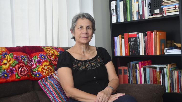 POSTURA. Patricia Salas es docente de la UNSA y formó parte del Consejo Nacional de Educación, disuelto por el exministro Óscar Becerra.