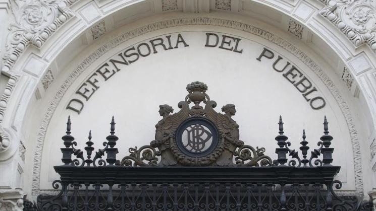 ALERTA. El abogado Vito Verna recuerda el rol en el Estado peruano que tiene la Defensoría del Pueblo, a raíz de la reciente designación de Josué Gutiérrez como nuevo titular de esta institución.