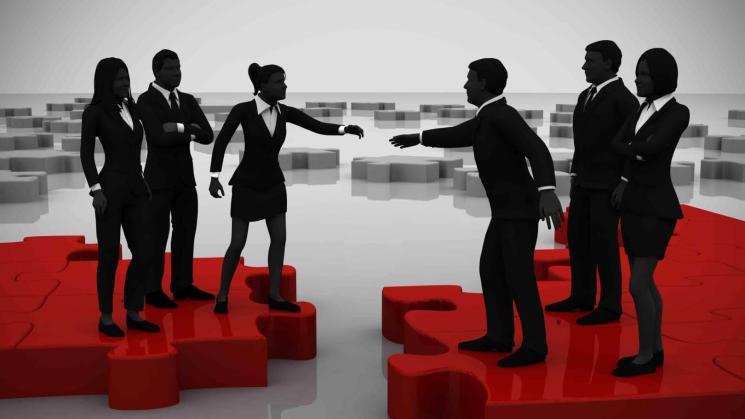 SUPERVISIÓN. Desde el año 2021, Indecopi evalúa las operaciones de concentración empresarial en el país.