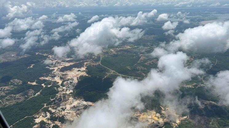 MINERÍA ILEGAL. Una imagen aérea del Sur de Bolívar, una región en Colombia que por muchos años ha sufrido los impactos del rentable negocio de la minería ilegal.