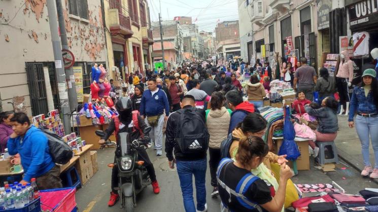 LATENTE. La informalidad expone a las personas a contextos de inseguridad alimentaria.