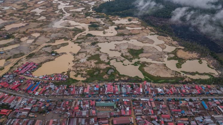 DESTRUCCIÓN. La minería ilegal arrasa con ríos y bosques de regiones como Amazonas, Loreto y Madre de Dios.