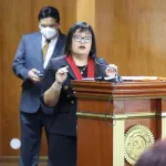 La red Ama Llulla revisó las normativas recientes que, en realidad, establecen un plazo máximo de 24 horas para los casos leves, moderados y severos. 