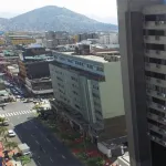 SERVICIOS. En cinco años, la AMAG sucribió 276 contratos sin concurso público con proveedores con impedimentos. 