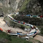 VÍA. La Carretera Central conecta Lima y el centro de Perú. Es una ruta comercial, así como un paso para la madera ilegal y otros productos ilícitos.