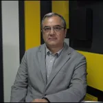 Carlos Oliva. Foto momentánea hasta que se actualice con el vídeo de Youtube como portada. 