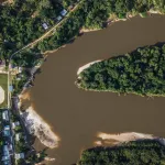 DAÑOS. La minería ilegal avanza en el río Nanay, afluente del gran Amazonas y fuente de agua potable de Iquitos.