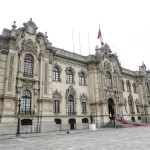 OPACIDAD. El 77% de los gastos del Gobierno para defensa de funcionarios usa órdenes de servicio, modalidad opaca en información.