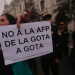 HASTÍO. Miles salieron a las calles el último sábado para protestar contra el Gobierno, el Congreso y la "Ley ProAFP". La queja es que el sistema no cumple con brindar pensiones dignas.