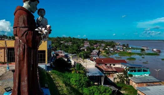 On the banks of the Içá River, the Amazonian municipality of Santo Antônio do Içá, near Brazil’s border with Colombia, sits along a route used to traffic drugs and illegal gold.