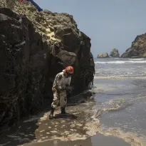 POLLUTION. The lawsuits and sanctions for the oil spill in the Peruvian sea represent the largest amount of the total litigation faced by the Repsol group.  