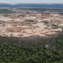 AFECTACIÓN. El crecimiento económico impulsado por la minería ha estado acompañado de amenazas a defensores del territorio y contaminación ambiental.