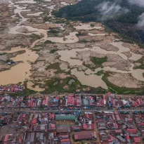 DESTRUCCIÓN. La minería ilegal arrasa con ríos y bosques de regiones como Amazonas, Loreto y Madre de Dios.
