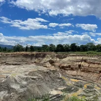 ESTRATEGIA. La minería ilegal del Ecuador ha encontrado en bandas criminales a sus nuevos aliados para exportar el oro que extraer de manera ilegal. 