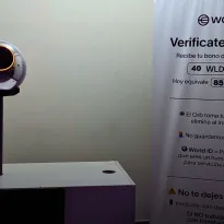 REGISTRO. En un local de la galería Compucentro de Santa Anita se encuentra uno de los orbes que aún siguen operativos en Perú.