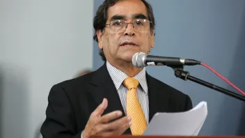 UGARTE. Exministro planteó un dato cierto sobre el ENAM.