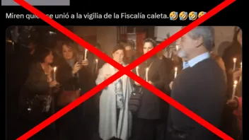Es falsa la imagen de periodistas en supuesta vigilia para apoyar a la Fiscalía