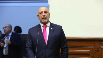 Es falsa la versión del congresista Cueto acerca de que no se le informó al Congreso sobre la firma del Tratado de Alta Mar